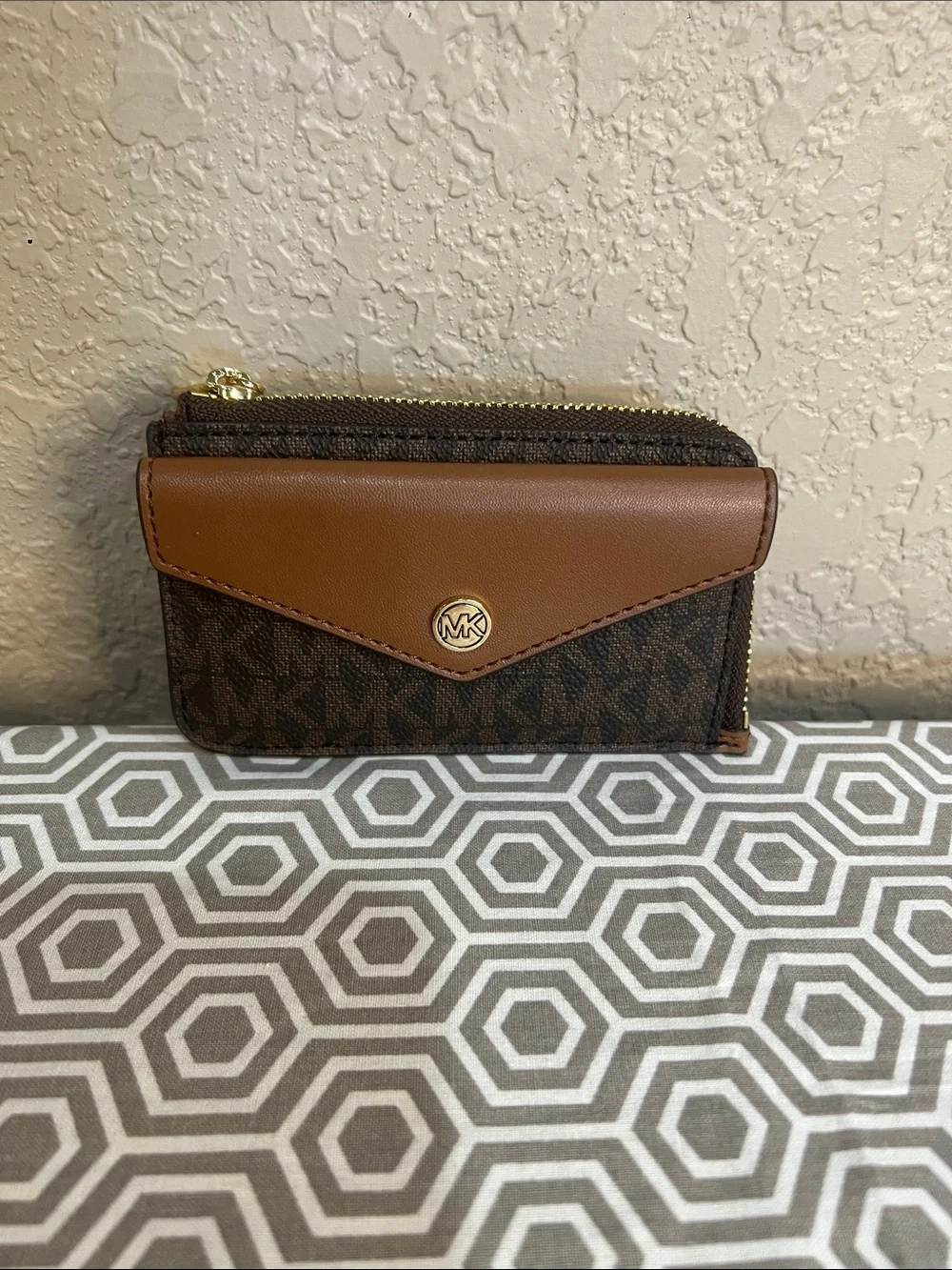 Michael Kors Brown SM CNR ZIP card holder